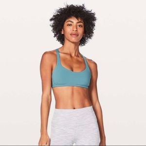 Lululemon Free To Be Bra